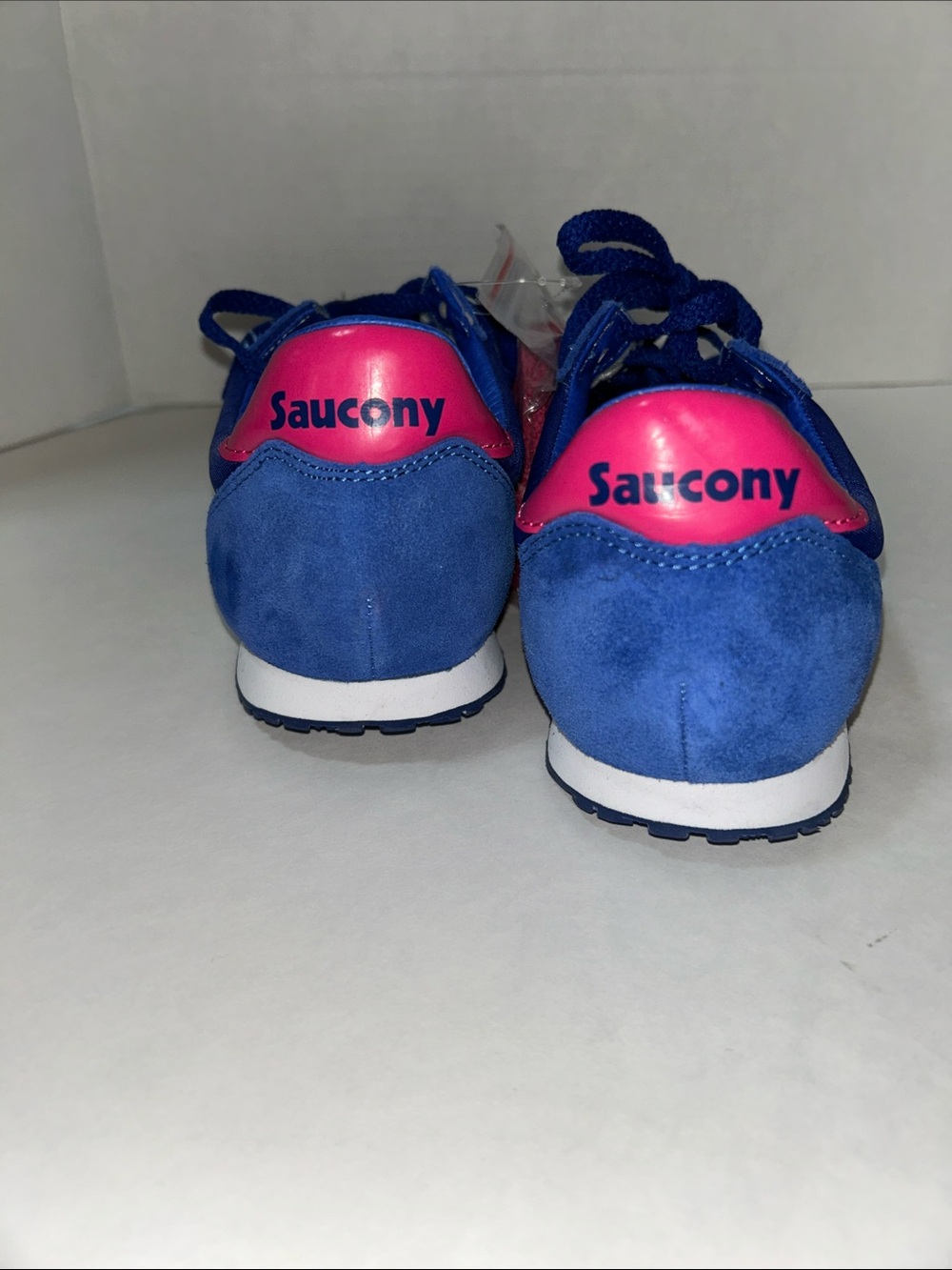 Saucony Blue and White Women's Sneakers with Pink Accents - Picture 3 of 10